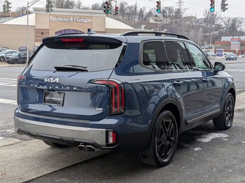 Certified 2023 Kia Telluride EX X-Line image 6