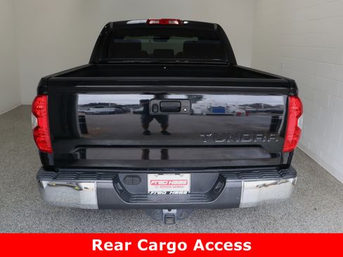 Used 2018 Toyota Tundra SR5 w/ SR5 Upgrade Package image 8