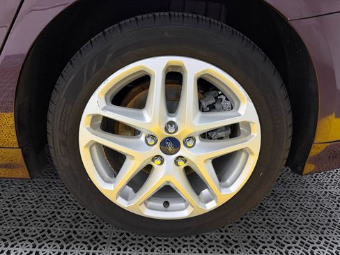 Used 2013 Ford Fusion SE image 36