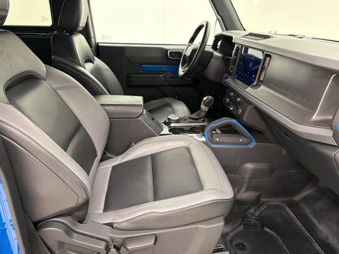 Used 2024 Ford Bronco Black Diamond AWD/4WD image 23