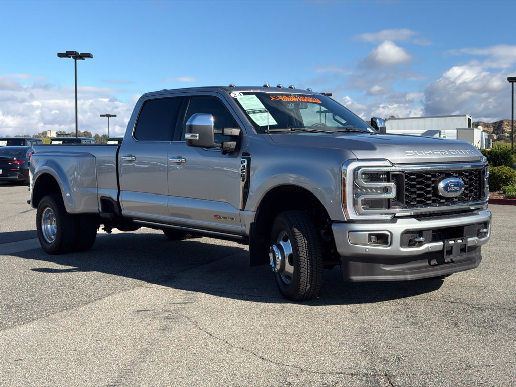Used 2024 Ford F350 Platinum AWD/4WD image 5