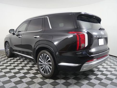 Used 2023 Hyundai Palisade Calligraphy AWD/4WD image 5