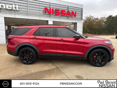 Used 2020 Ford Explorer ST w/ ST Street Pack image 13