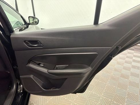 Used 2023 Nissan Altima 2.5 SV w/ SV Premium Package image 17