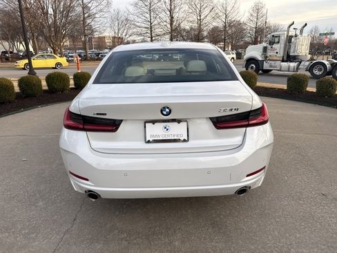 Certified 2025 BMW 330i xDrive 330i xDrive w/ Premium Package image 4