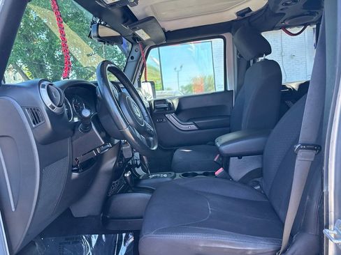 Used 2014 Jeep Wrangler Unlimited Sport w/ Quick Order Package 24S AWD/4WD image 25