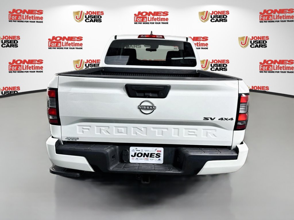 Certified 2023 Nissan Frontier SV w/ Tow Package AWD/4WD image 15