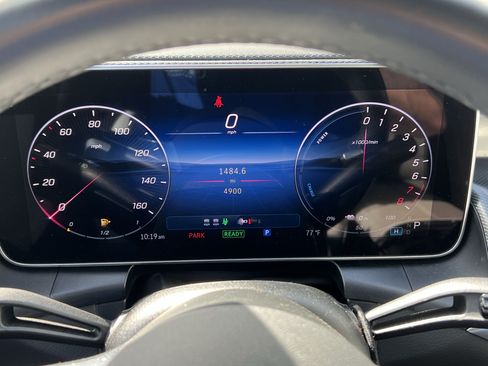 Used 2025 Mercedes-Benz GLC 350e 4MATIC w/ AMG Line image 21