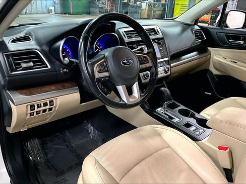 Used 2016 Subaru Outback 2.5i Limited image 18