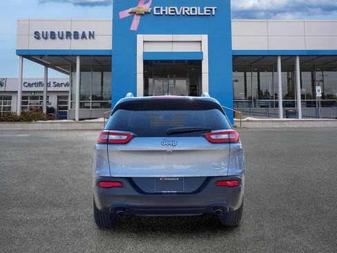 Used 2014 Jeep Cherokee Latitude w/ Comfort/Convenience Group FWD image 6