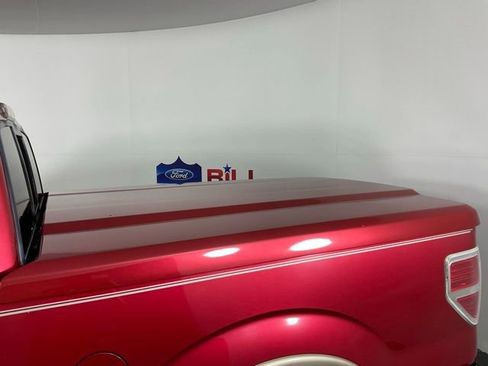 Used 2011 Ford F150 Lariat w/ Lariat Chrome Pkg image 11