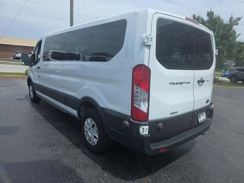 Used 2024 Ford Transit 350 XLT RWD image 4