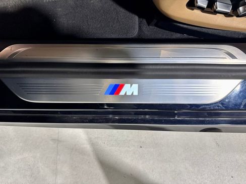 Used 2018 BMW 750i image 36