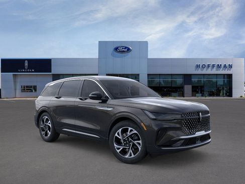 New 2026 Lincoln Nautilus Premier w/ Equipment Group 102A image 7