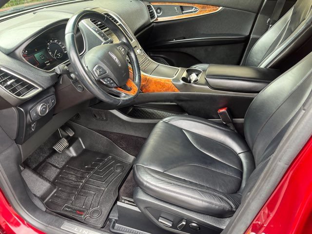 Used 2016 Lincoln MKX Select w/ Climate Package AWD/4WD image 5