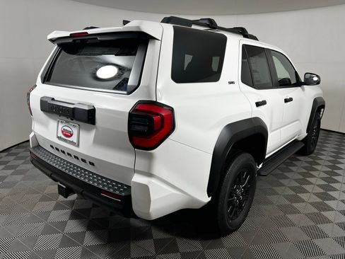 New 2025 Toyota 4Runner SR5 image 5