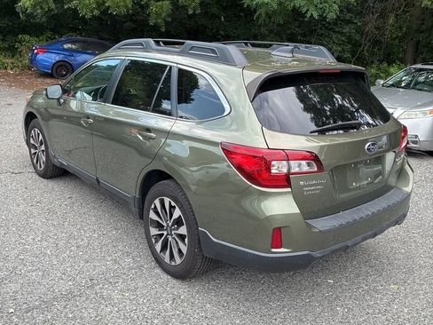 Used 2016 Subaru Outback 2.5i Limited AWD/4WD image 5