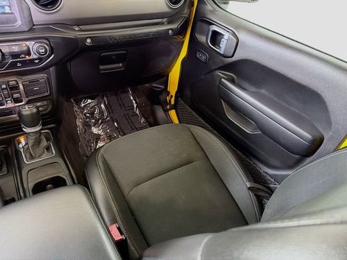 Used 2021 Jeep Wrangler Unlimited Sport image 23