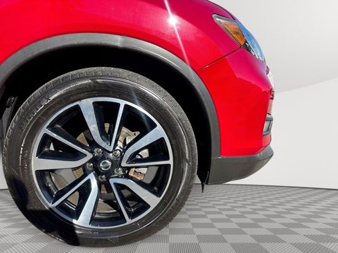 Used 2017 Nissan Rogue SL w/ SL Premium Package AWD/4WD image 31