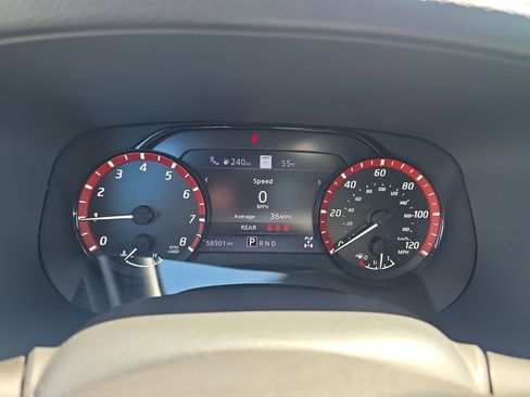 Used 2023 Nissan Frontier PRO-4X w/ Pro-4X Premium Package AWD/4WD image 17