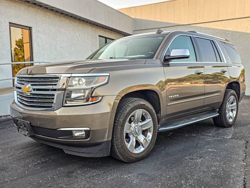 Used 2016 Chevrolet Tahoe LTZ AWD/4WD image 3