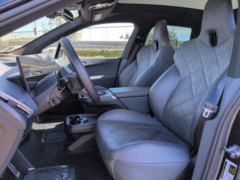 Used 2026 BMW iX xDrive45 w/ M Sport Package image 16