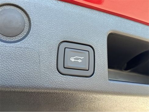 New 2026 GMC Terrain Elevation w/ Elevation Premium Package image 32