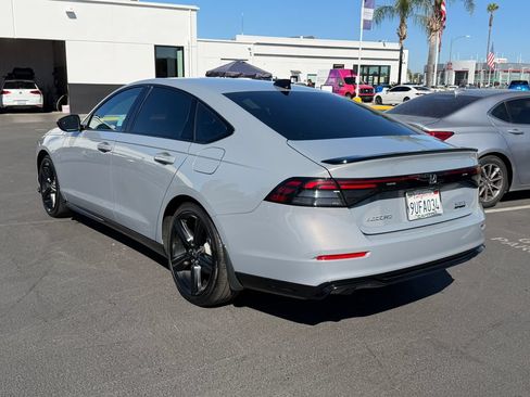 Used 2025 Honda Accord Sport image 9