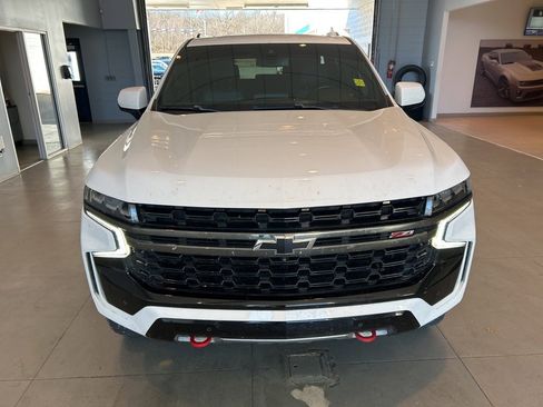 Used 2021 Chevrolet Tahoe Z71 w/ Z71 Signature Package image 4