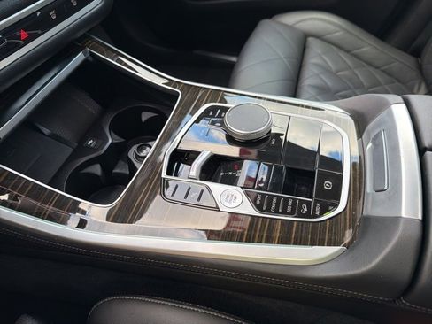 Used 2024 BMW X5 xDrive40i image 24