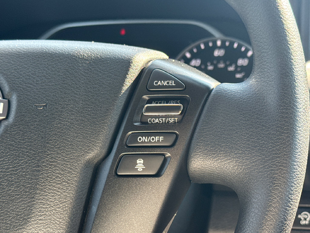 Used 2025 Nissan Frontier SV AWD/4WD image 27