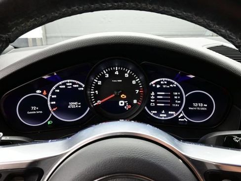Certified 2023 Porsche Cayenne Coupe AWD/4WD image 9