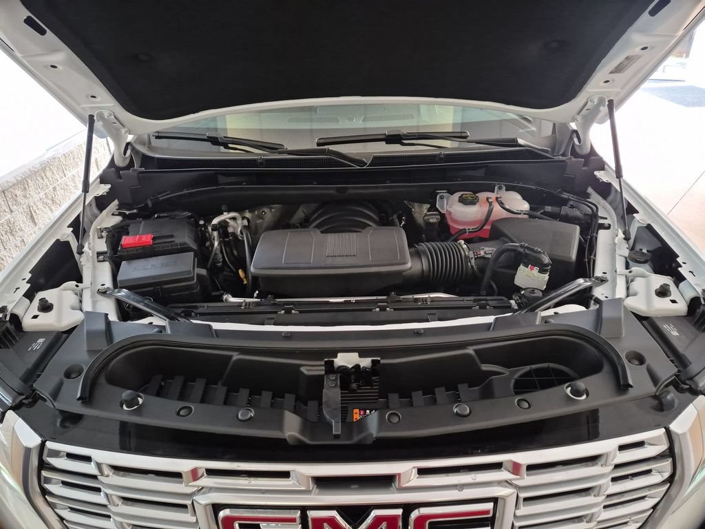 New 2026 GMC Yukon XL Denali w/ Advanced Technology Package AWD/4WD image 17