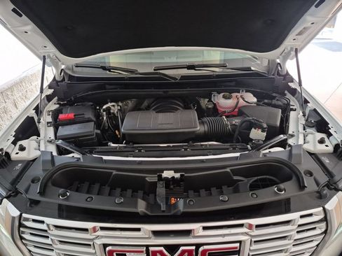 New 2026 GMC Yukon XL Denali w/ Advanced Technology Package AWD/4WD image 17