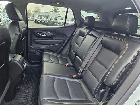 Used 2021 GMC Terrain SLT image 15