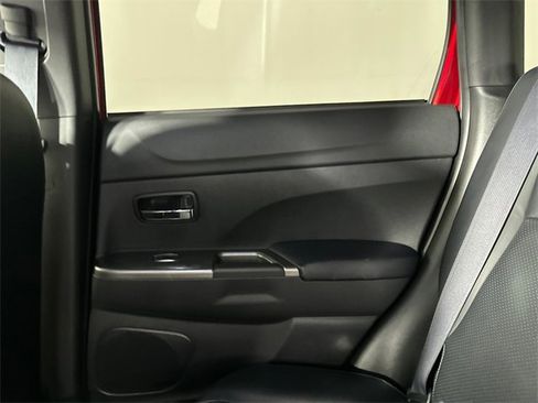 Used 2024 Mitsubishi Outlander Sport SEL image 14