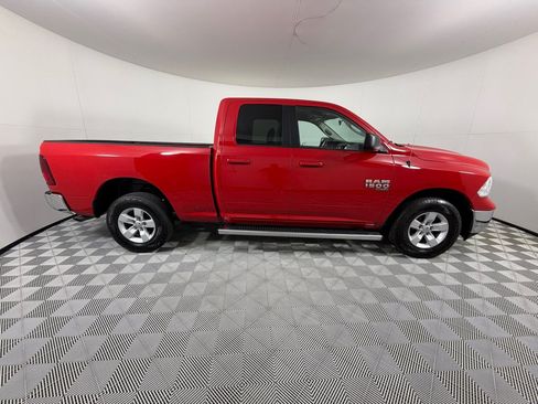 Used 2019 RAM 1500 Classic SLT AWD/4WD image 4
