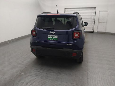 Used 2020 Jeep Renegade Latitude w/ Cold Weather Group image 7