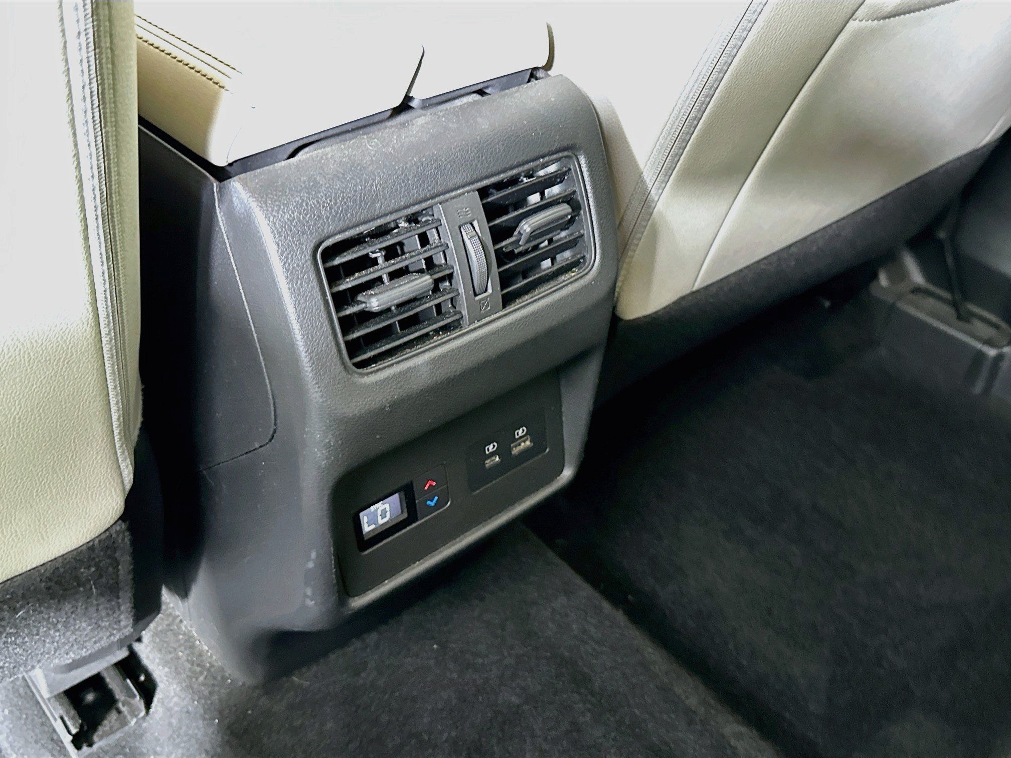 Used 2023 Nissan Rogue SL w/ SL Premium Package FWD image 29