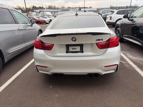 Used 2016 BMW M4 Coupe image 9