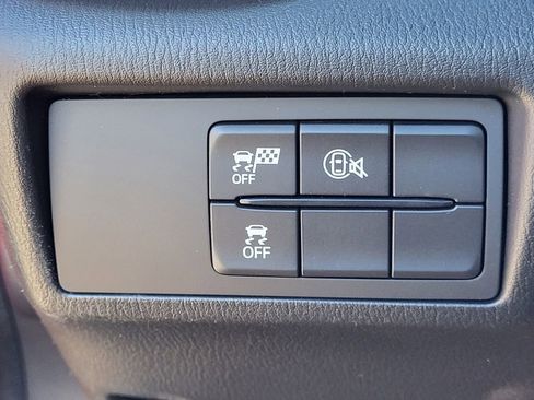 New 2025 MAZDA MX-5 Miata RF Club image 16