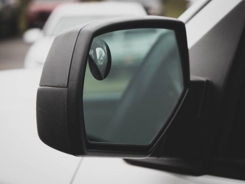 Used 2018 Chevrolet Silverado 1500 Custom w/ Custom Value Package image 22