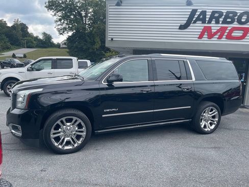 Used 2015 GMC Yukon XL Denali w/ Premium Package image 4