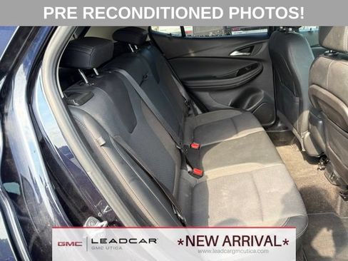 Used 2021 Buick Encore GX Select w/ LPO, Active Lifestyle Package AWD/4WD image 14