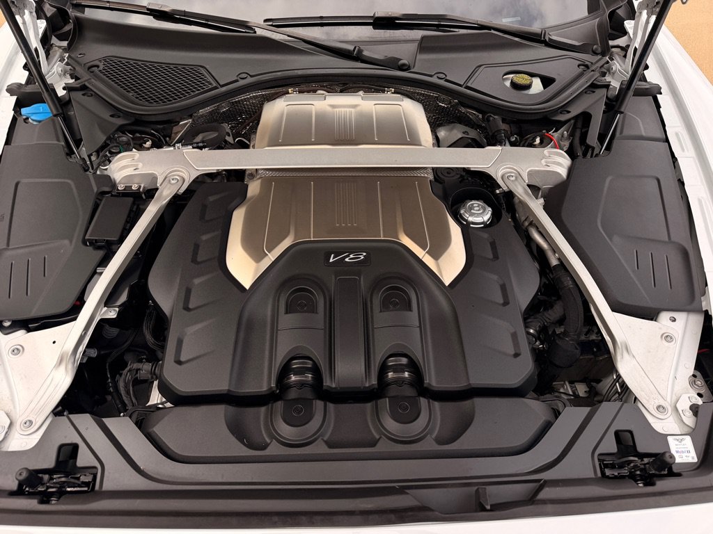 Used 2021 Bentley Flying Spur V8 AWD/4WD image 30