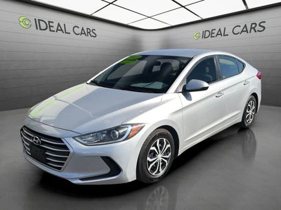 Used 2017 Hyundai Elantra SE