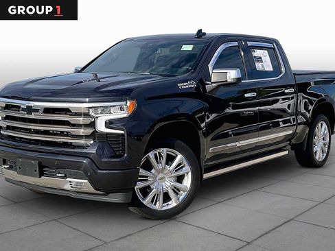 Certified 2022 Chevrolet Silverado 1500 High Country w/ High Country Premium Package AWD/4WD image 1