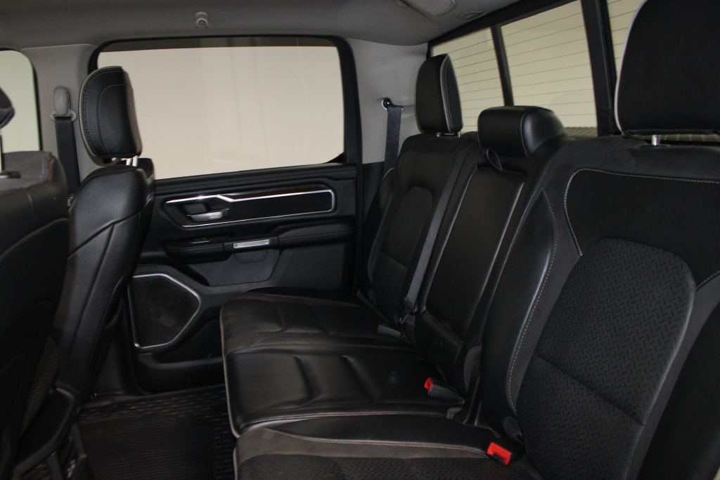 Used 2022 RAM 1500 Laramie AWD/4WD image 13
