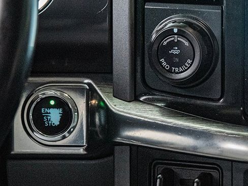 Used 2022 Ford F150 Lariat image 23