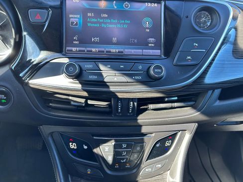 Used 2016 Buick Envision Premium image 18
